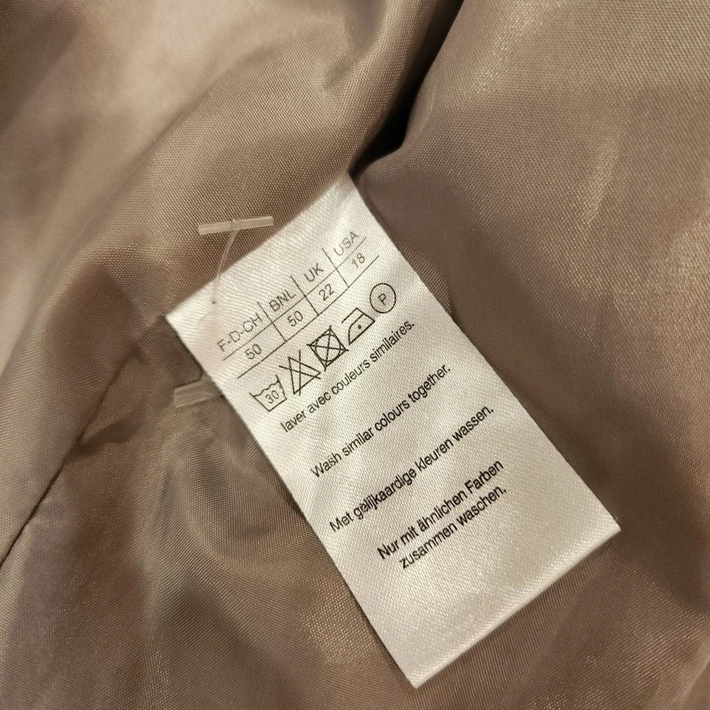 Damart Womens Size 18 Gray Beige‎ Taupe Pea Coat Warm Lined Jacket Well Made
